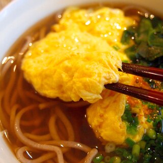 うどんやお蕎麦に♪ふわっふわの卵とじの作り方